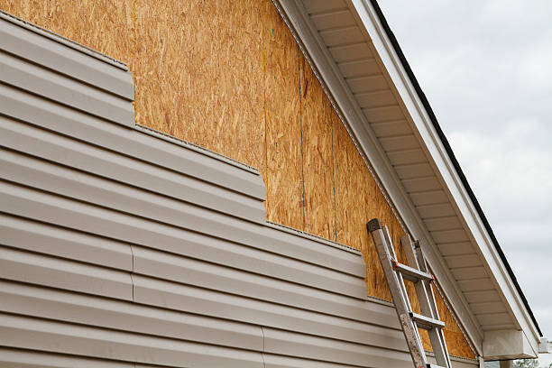 24/7 Emergency Siding Repair experts in Riverdale, GA